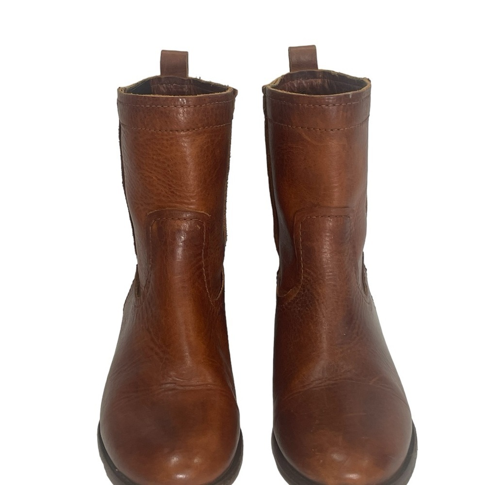 Frye Cara Short Women's Cognac Brown Leather Ankle Boot Pull On Size 8 B - Picture 2 of 14